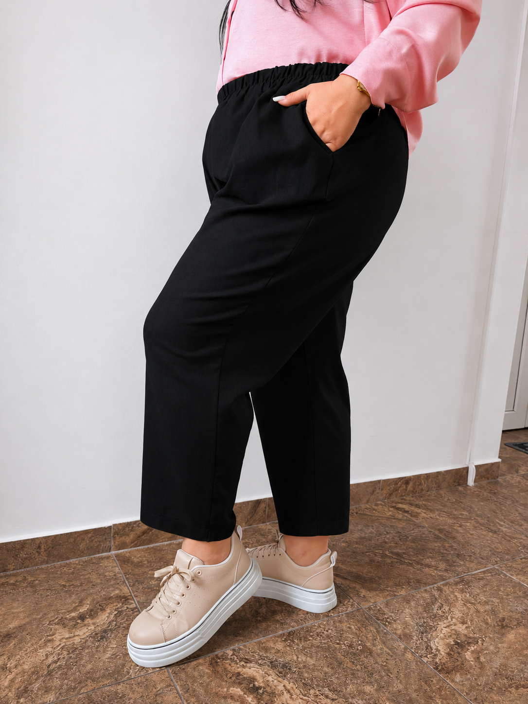 Pantaloni Capri Linen - Negru ELESI