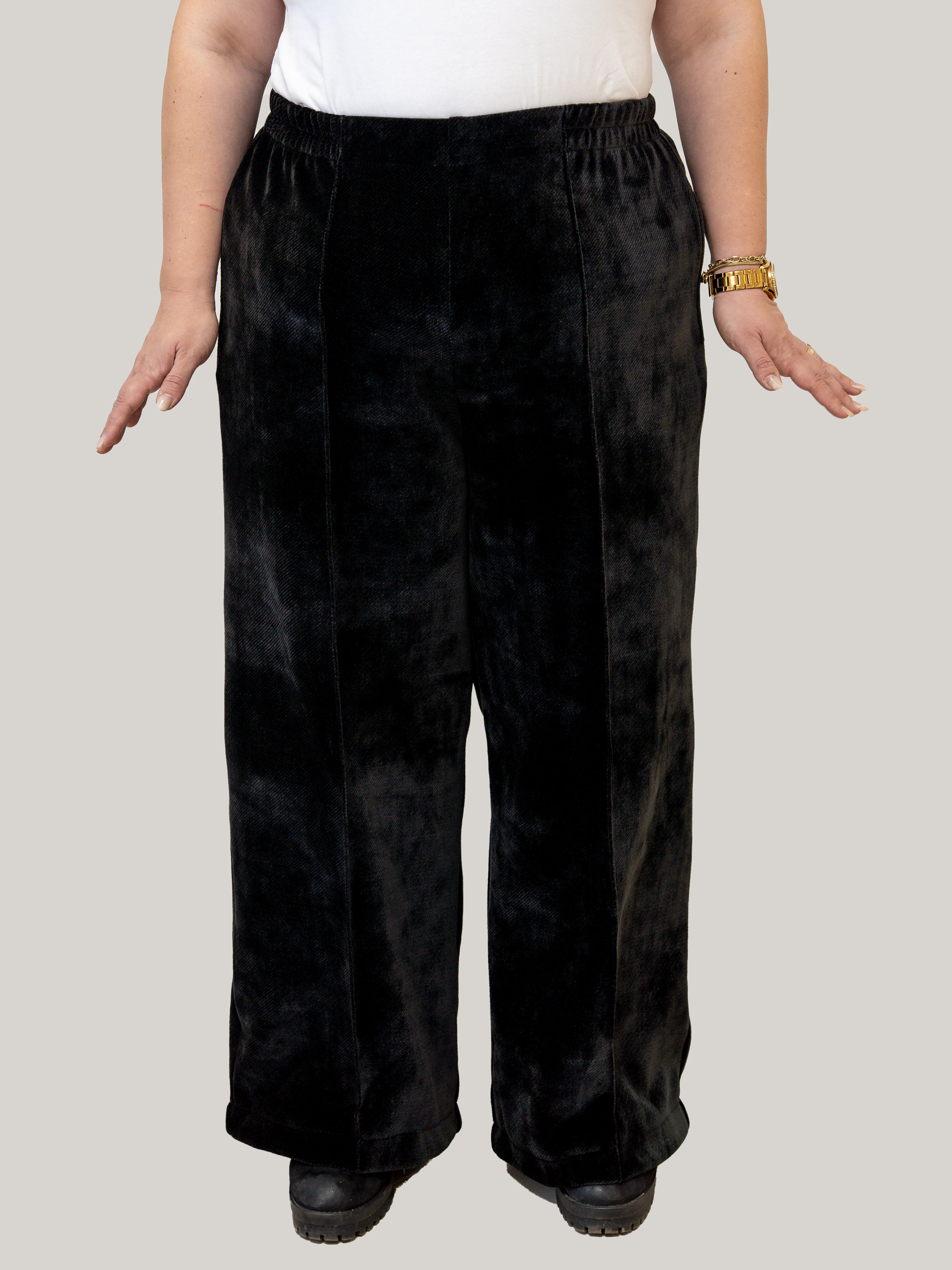 Pantalon negru raiat elastic