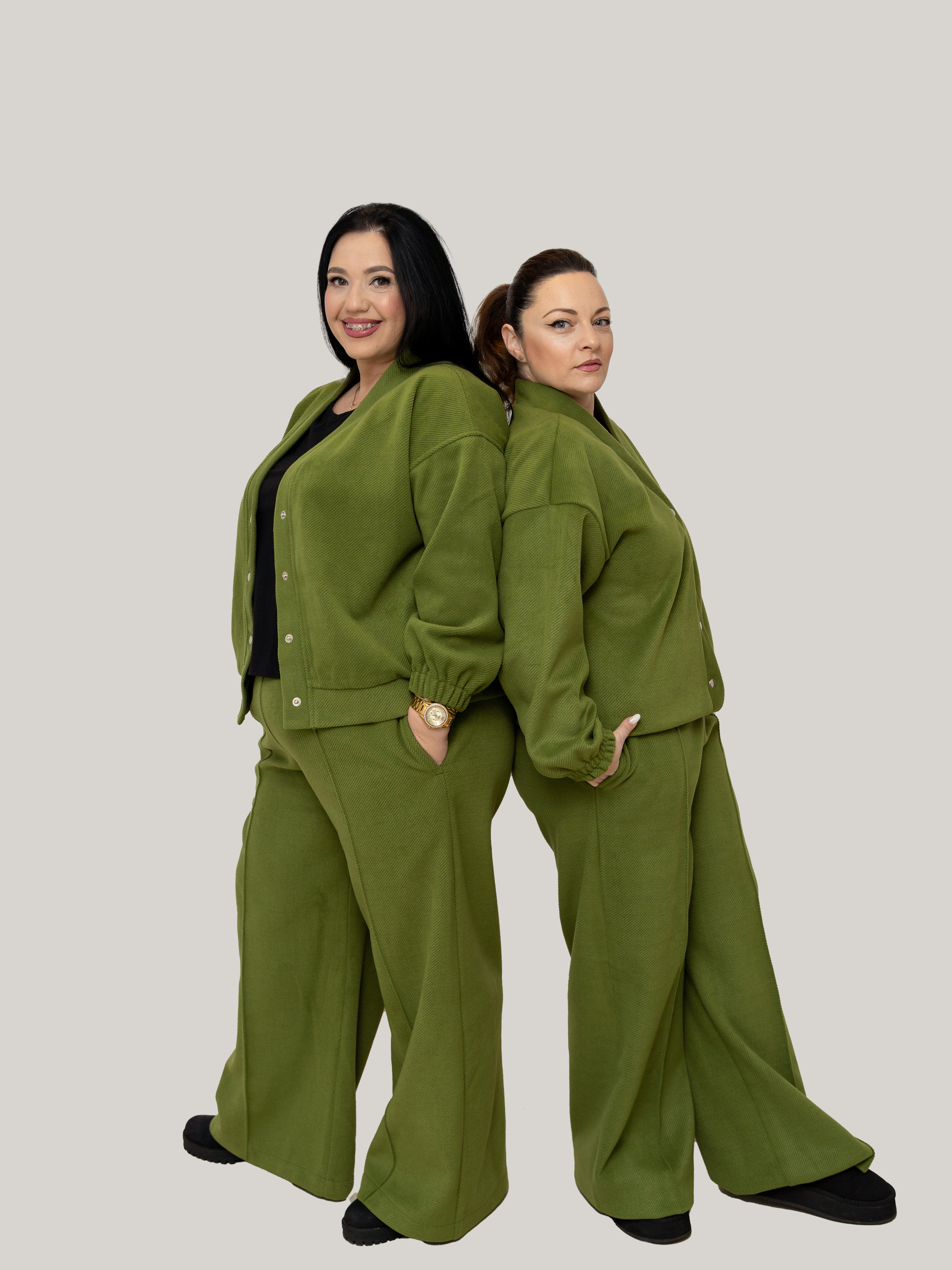 Compleu Culoarea Olive din Stofa