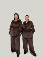 Compleu din Catifea Culoarea  Chocolate, Confortabil