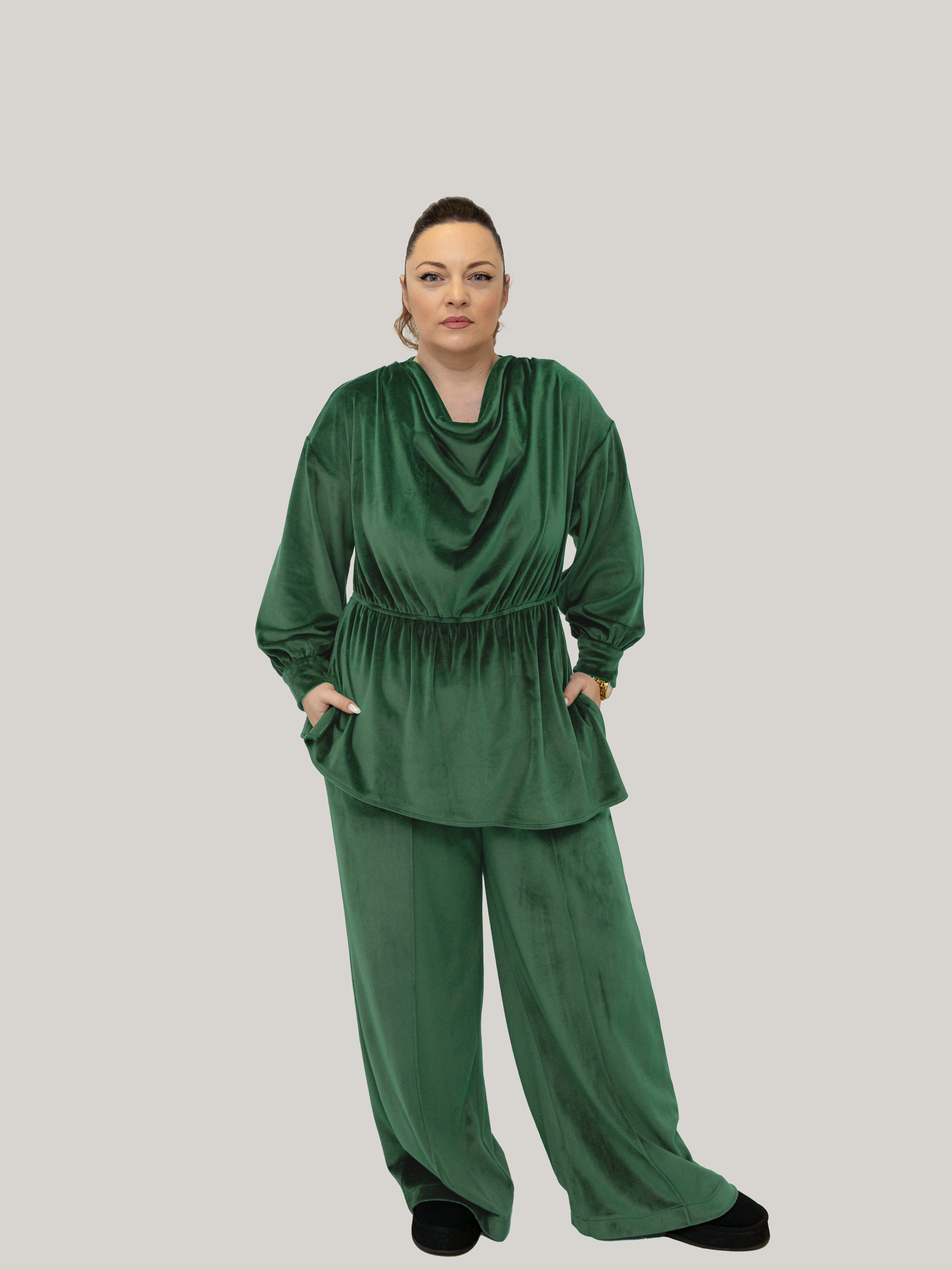 Compleu din Catifea Culoarea Verde Deschis, Confortabil