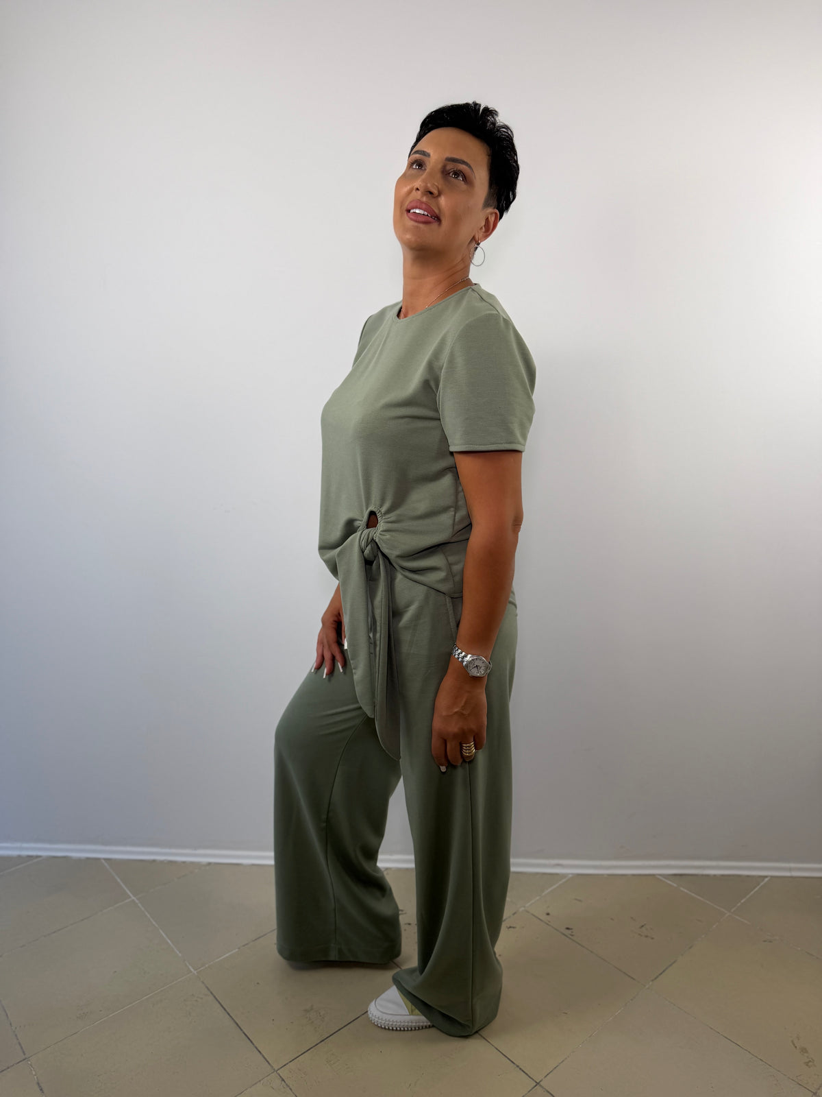 Set Sisi ELESI