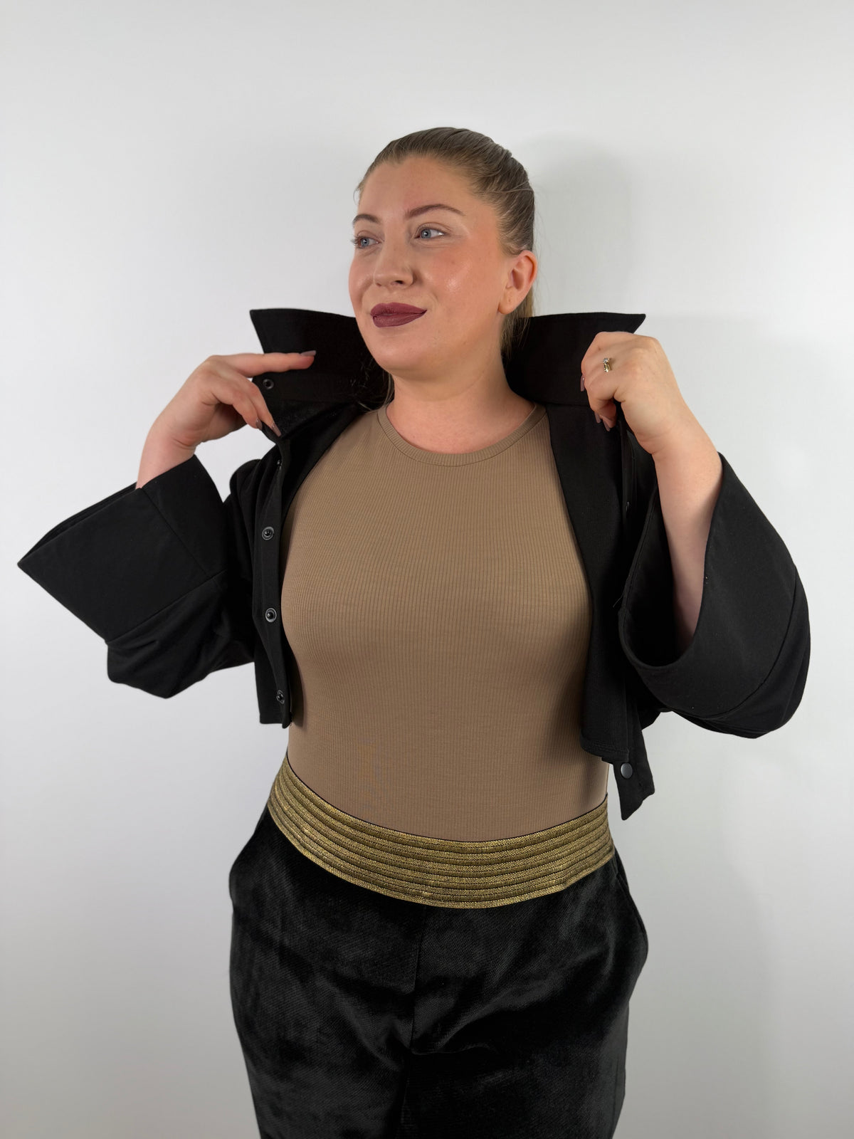 Jacheta Rebel ELESI