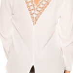 eeNeck_blouse_with_lace__Color_WHITE_Size_Einheitsgroesse_0000BL9379_WEISS_14