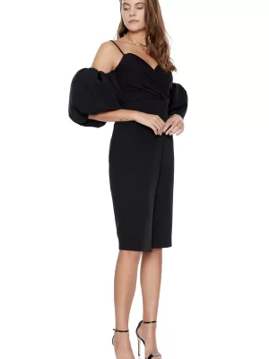 Rochie neagra midi de ocazie cu maneci bufante marime mare